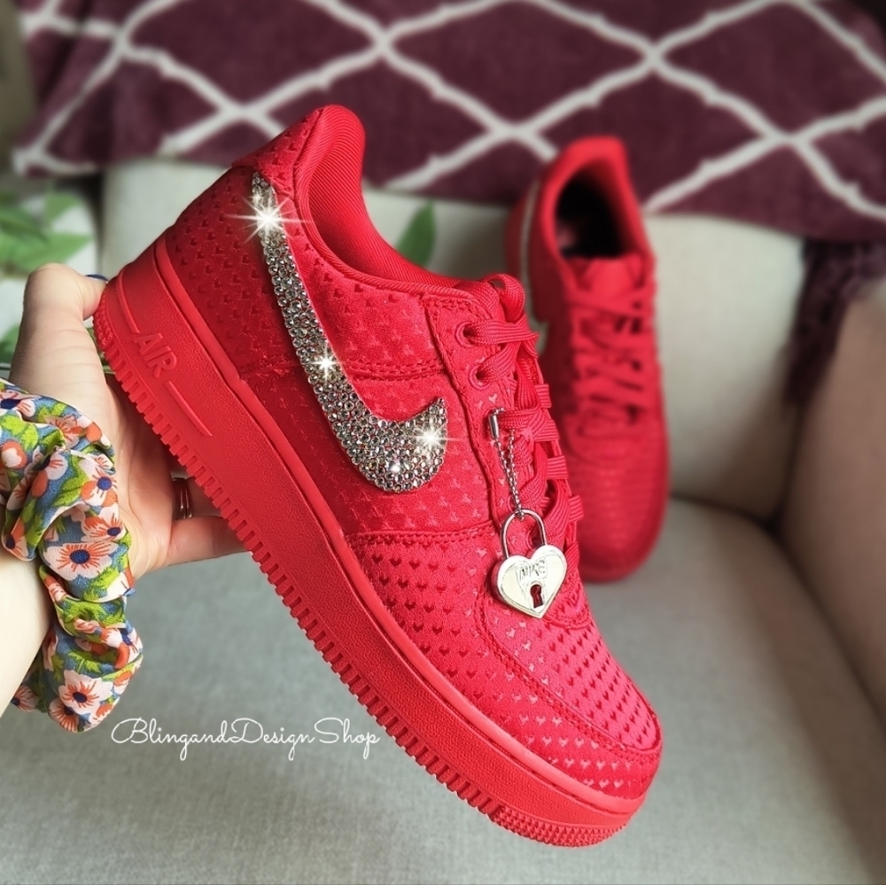 Women's Nike Air Force 1 Retro Valentine's Day Customized Sneakers With Crystals - Picture 2 of 8